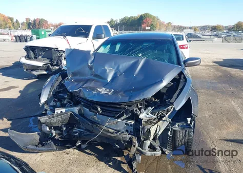 2017 Nissan Altima 2.5 S z USA, uszkodzony, nr VIN 1N4AL3AP5HN360636